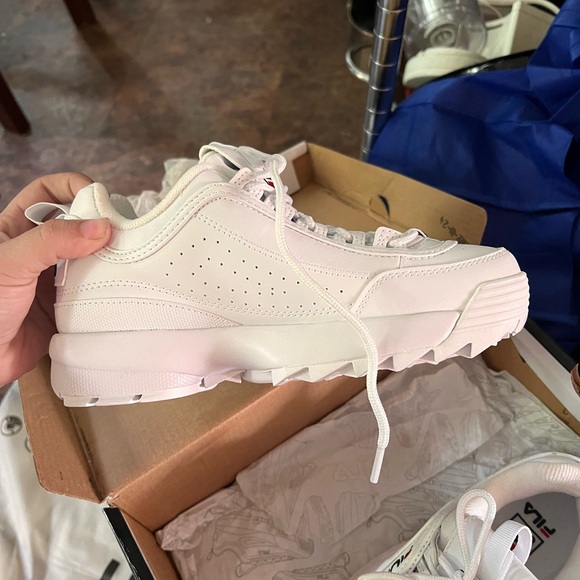 Fila Disrupters women’s 5.5-6.5 big kids 4.5 - Picture 4 of 4